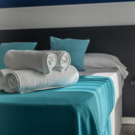 Sunsands Studio Con Balcones 2ºa Playa76 Carihuela Torremolinos Bagian luar foto