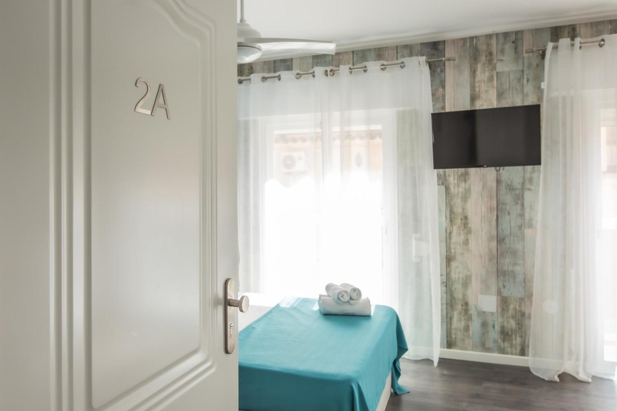 Sunsands Studio Con Balcones 2ºa Playa76 Carihuela Torremolinos Bagian luar foto